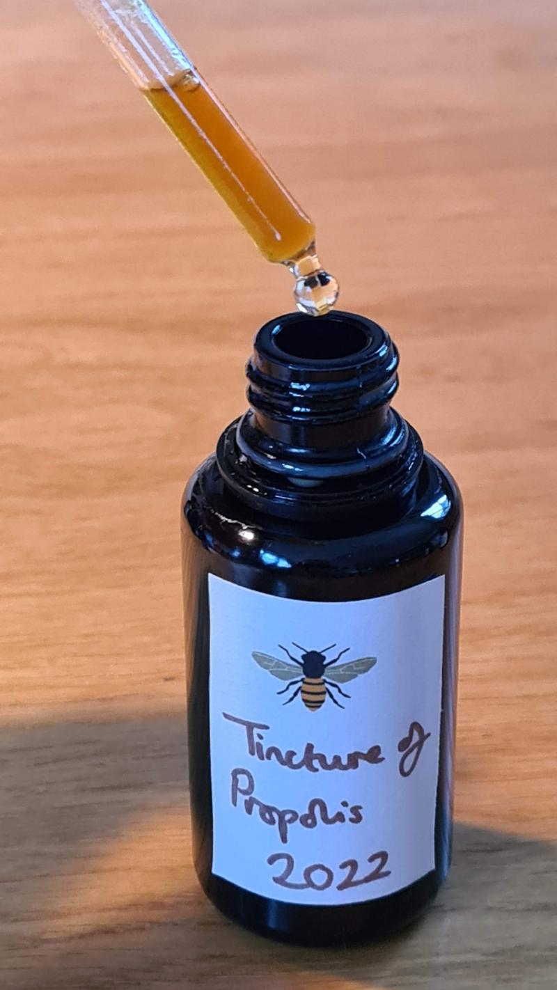 Tincture of Propolis